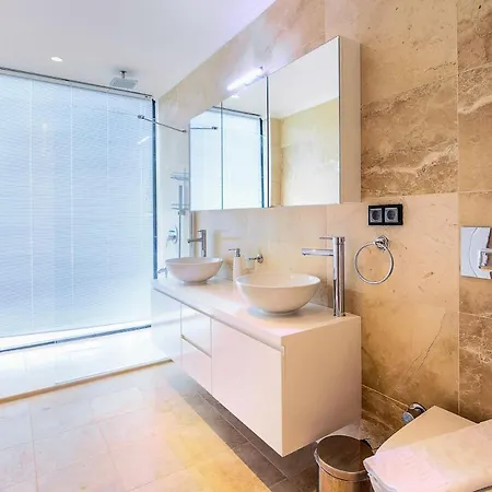 Sleeps 8 With Pool Air Con And Wifi Villa Kalkan