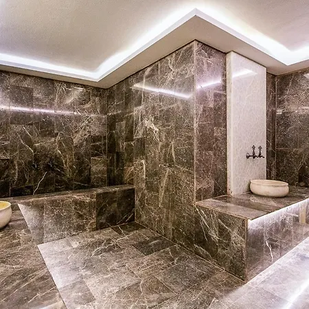 Sleeps 8 With Pool Air Con And Wifi Βίλα *