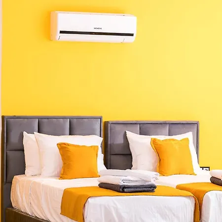 Sleeps 8 With Pool Air Con And Wifi Villa *